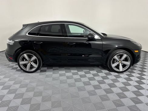 Certified 2025 Porsche Macan w/ Premium Package Plus AWD/4WD image 11