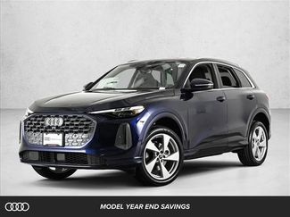 New 2025 Audi Q5 Premium Plus video 1