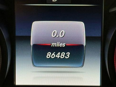 Used 2018 Mercedes-Benz C 300 Sedan image 19