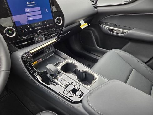 New 2026 Lexus NX 350 AWD image 37