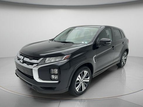 Used 2025 Mitsubishi Outlander Sport SE AWD/4WD image 6