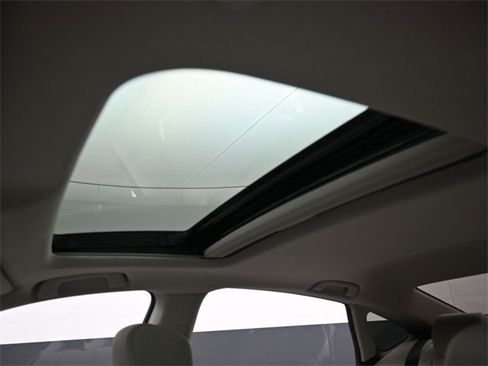 New 2025 Honda Accord SE image 4