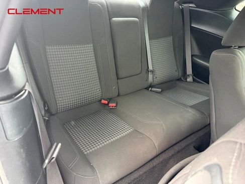 Used 2023 Dodge Challenger SXT image 14