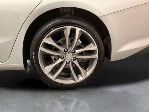 Used 2021 Chevrolet Malibu Premier FWD image 25