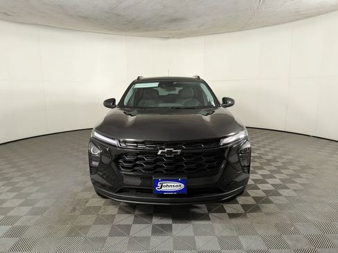 New 2026 Chevrolet Trax LT w/ Driver Confidence Package FWD image 2