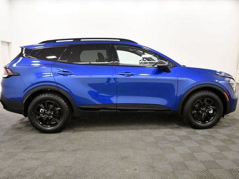 Certified 2025 Kia Sportage X-Pro AWD/4WD image 9