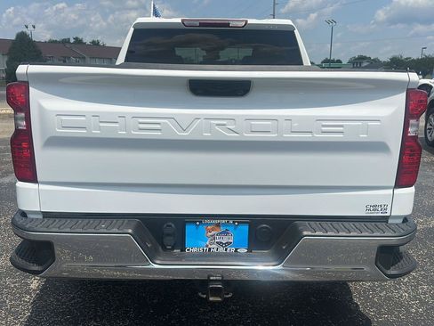Used 2025 Chevrolet Silverado 1500 LT AWD/4WD image 6