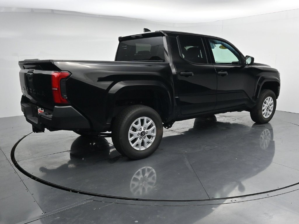 Used 2025 Toyota Tacoma SR AWD/4WD image 8