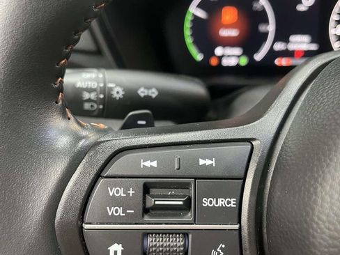 Used 2025 Honda CR-V Sport image 24