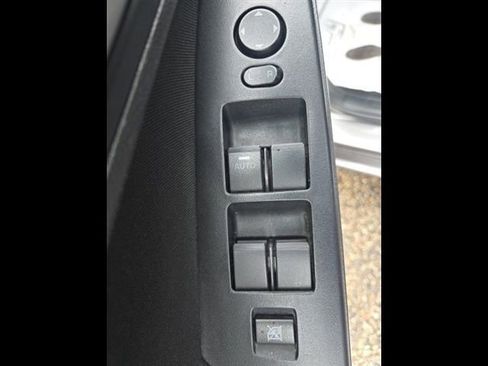 Used 2013 MAZDA MAZDA3 i Touring FWD image 19