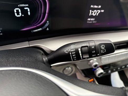 Used 2024 Kia Telluride S w/ S Sunroof Package image 18