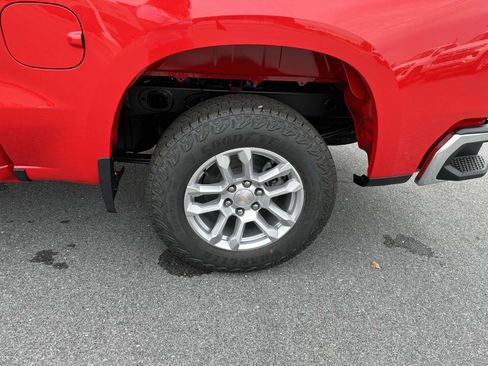 New 2024 Chevrolet Silverado 1500 LT image 16