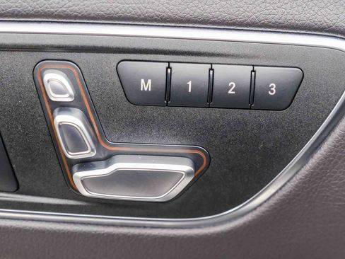 Used 2020 Mercedes-Benz GLA 250 image 29