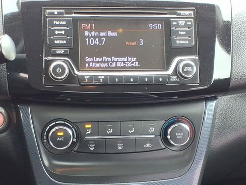 Used 2016 Nissan Sentra SR FWD image 6
