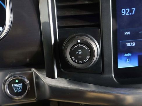 Used 2022 Ford F150 Lariat image 47