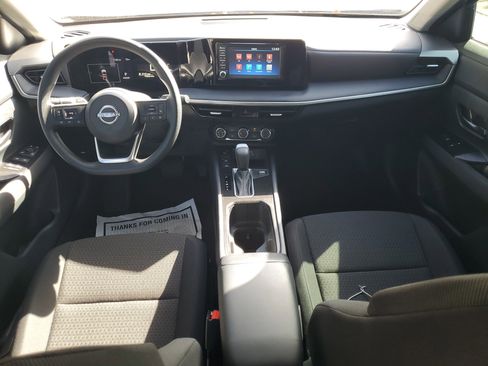 Certified 2025 Nissan Kicks S image 13