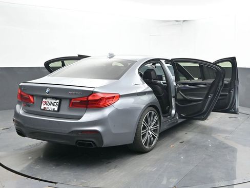 Used 2018 BMW M550i xDrive image 37