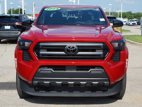 Used 2024 Toyota Tacoma SR AWD/4WD image 22