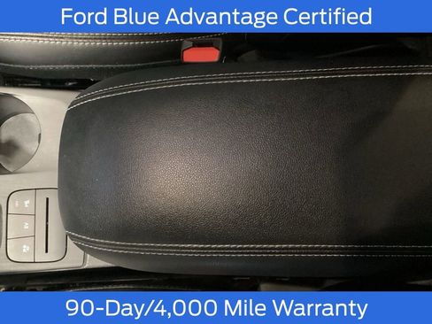 Used 2022 Ford Escape Titanium image 15
