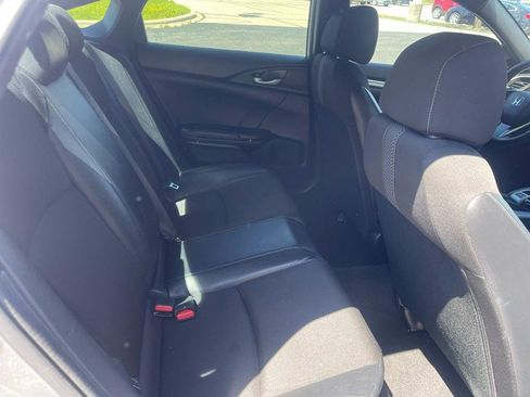 Used 2019 Honda Civic Sport image 12