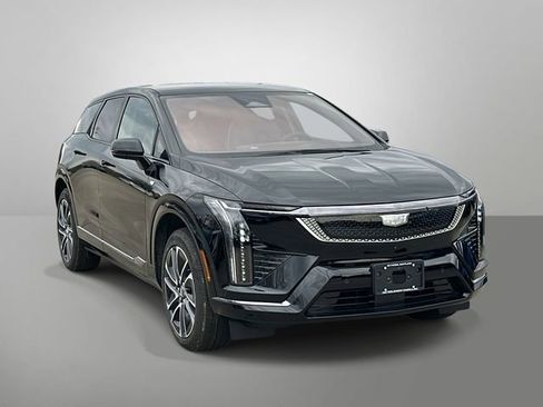 New 2026 Cadillac Optiq Sport 2 image 13