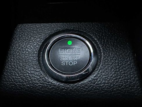 Used 2017 Ford F150 Lariat image 36