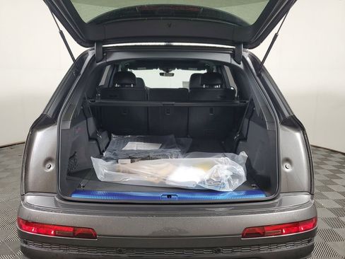 New 2026 Audi Q7 3.0T Premium Plus image 9