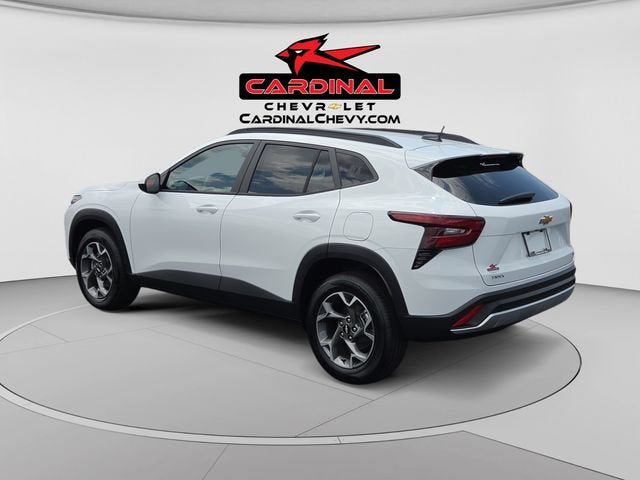 New 2026 Chevrolet Trax LT w/ LT Convenience Package FWD image 5
