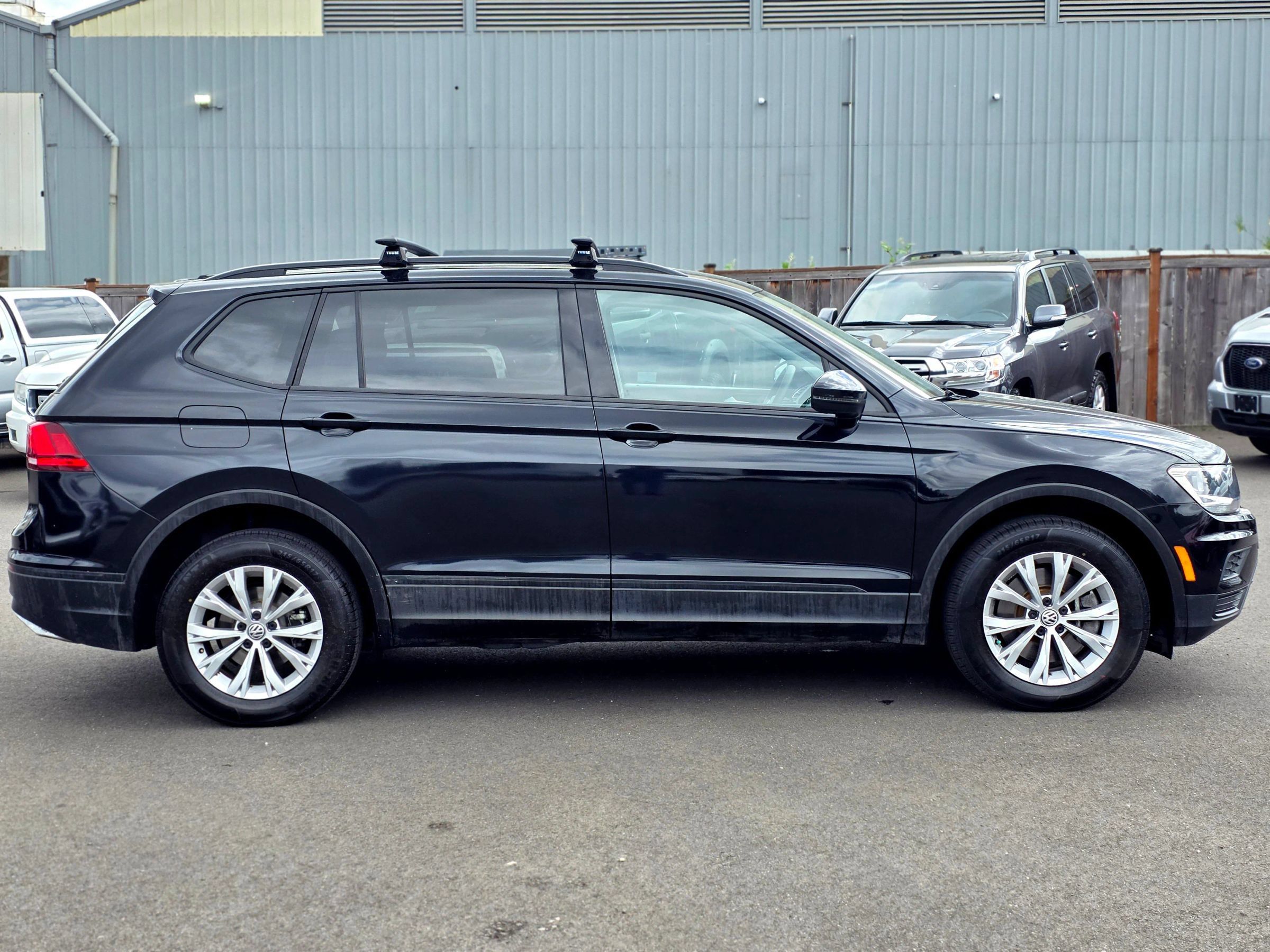 Used 2019 Volkswagen Tiguan S w/ 3rd Row Seat Package AWD/4WD image 8