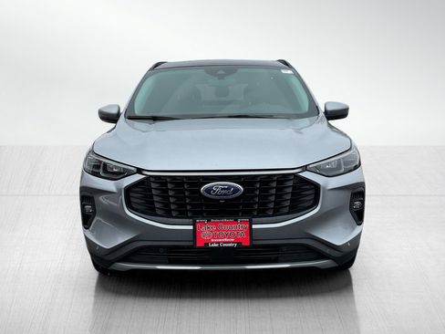 Used 2024 Ford Escape Platinum image 8