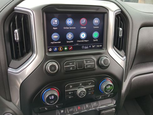 Used 2023 Chevrolet Silverado 2500 LT w/ Convenience Package image 23