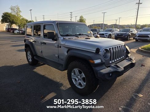Used 2021 Jeep Wrangler Unlimited Sport w/ Sun And Sound Package AWD/4WD image 3