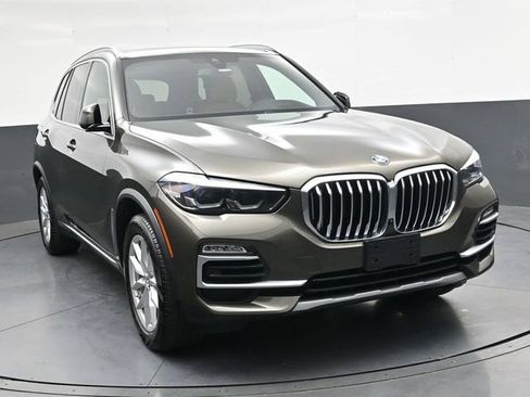 Used 2021 BMW X5 xDrive40i w/ Premium Package AWD/4WD image 11