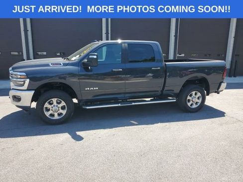 Used 2026 RAM 2500 Big Horn AWD/4WD image 2
