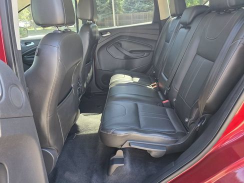 Used 2013 Ford Escape Titanium w/ Class II Trailer Tow Pkg AWD/4WD image 17