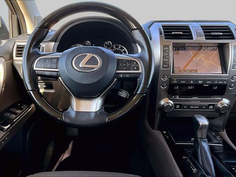 Used 2020 Lexus GX 460 Premium w/ Premium Package AWD/4WD image 6