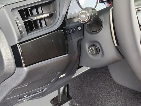 New 2025 Lexus ES 350 w/ Premium Package image 14