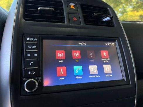 Used 2019 Nissan Versa SV FWD image 39
