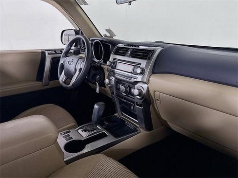 Used 2012 Toyota 4Runner SR5 image 26