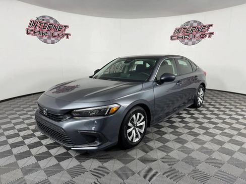 Used 2024 Honda Civic LX image 3