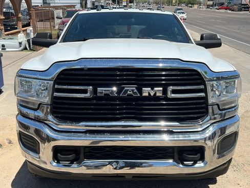 Used 2021 RAM 3500 Big Horn AWD/4WD image 4