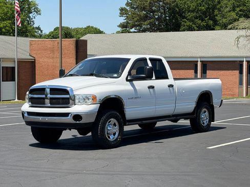 Used 2005 Dodge Ram 2500 Truck SLT w/ Trailer Tow Group AWD/4WD image 1