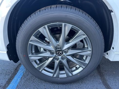 New 2025 MAZDA CX-5 AWD 2.5 S w/ Premium Plus Pkg image 4