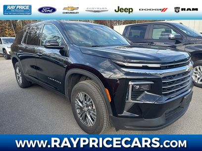 Certified 2025 Chevrolet Traverse LT