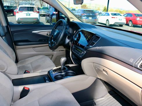 Used 2020 Honda Pilot EX image 20