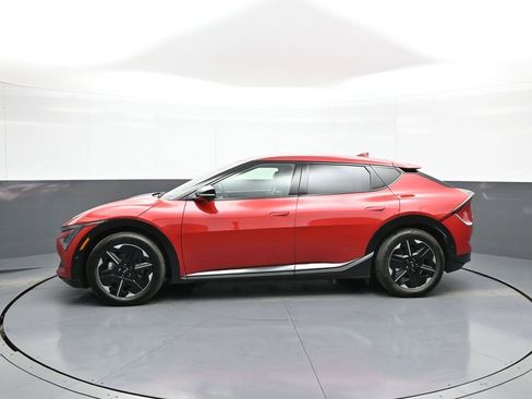 New 2025 Kia EV6 Wind image 9