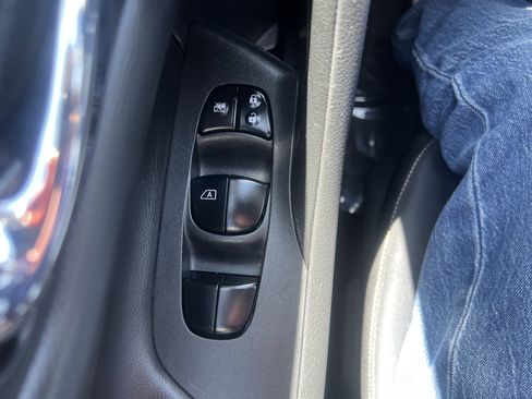 Used 2017 Nissan Altima 2.5 S FWD image 15