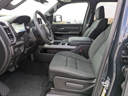 New 2026 RAM 1500 Express image 7