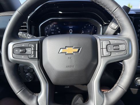 Used 2024 Chevrolet Silverado 1500 LT AWD/4WD image 25