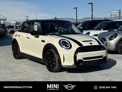 Used 2023 MINI Cooper S image 1